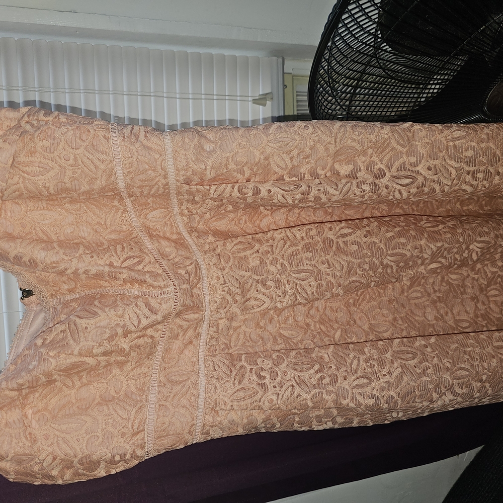 Boohoo Tan Sheath Midi Dress Round neck Sleeveless